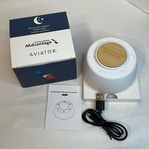 American Airlines Aviator Bluetooth Speaker Night Light Sound Machine New in box